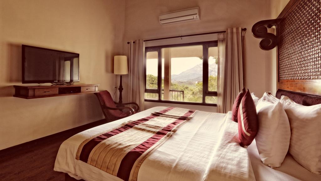 The Windflower Resort & Spa, Vythiri Wayanad Buitenkant foto
