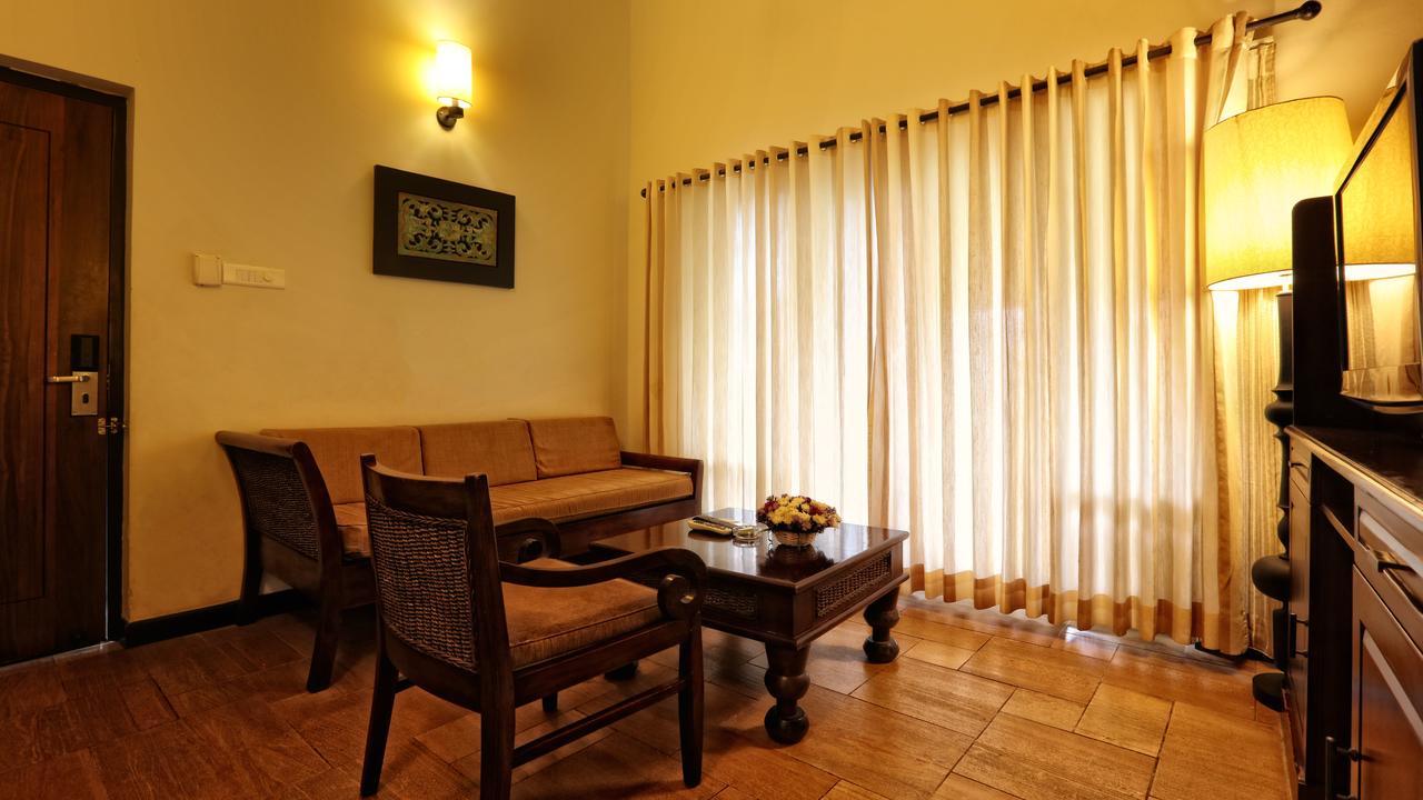 The Windflower Resort & Spa, Vythiri Wayanad Buitenkant foto